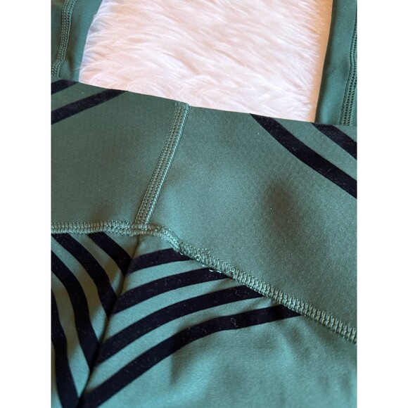 Savage X Fenty leggings Size 8-10 - Picture 12 of 12